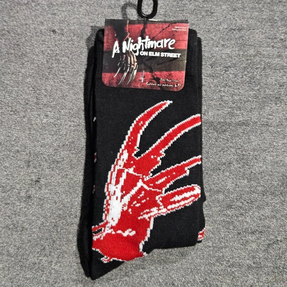 A Nightmare on Elm Street Freddy Krueger Bladed Glove Crew Socks Mens 6-12 NEW